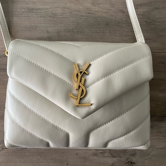 Yves Saint Laurent Beige Chevron Quilted Leather Toy LouLou